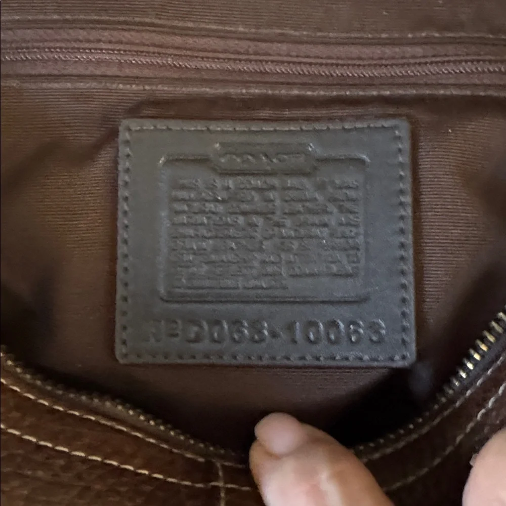 Coach Rare Vintage Dark Brown Leather Shoulder Bag - Picture 6 of 8